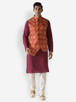 KISAH - Men Red Kurta Jacket (Set of 3)