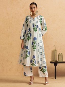 SHAHAD - Floral Printed A-Line Pure Cotton Kurta and Pant (Set of 2)