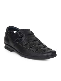 Bata - Black Casual Sandals for Men