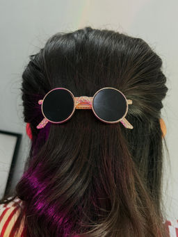 ISHKAARA - Gold-Toned Sunglasses Hair Clip for Women Hair Accessories