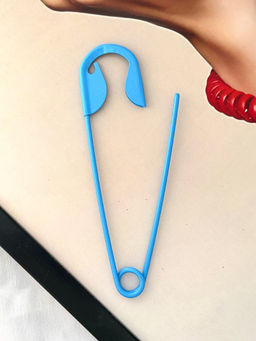 ISHKAARA - Blue Oversized Safety Pin Hair Bun Stick for Women