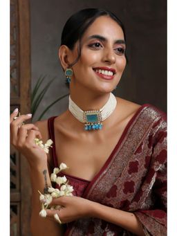 SWABHIMANN - Ranka Blue Gold Plated Kundan Choker Necklace with Earrings
