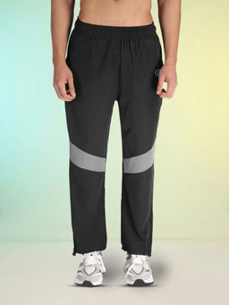 CHKOKKO - Men's Black Solid Trackpant