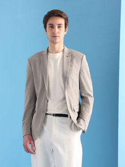 Arrow - Men Grey Solid Formal Blazer