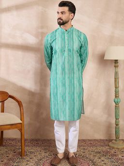 ETHNIC BAY - Men Silk Blend Green Printed Kurta with Pyjama