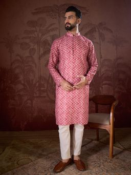ETHNIC BAY - Men Silk Blend Pink Ethnic Kurta with Pyjama