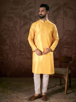 ETHNIC BAY - Men Silk Blend Yellow Ethnic Kurta with Pyjama