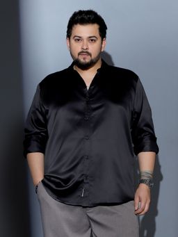 Instafab Plus - Men Midnight Black Solid Satin Regular Shirt