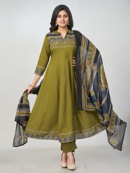 Amchoor - Women Green Cotton Floral Kurta with Pant and Dupatta