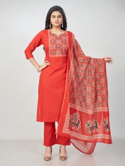 Amchoor - Women Red Cotton Animal Print Kurta with Pant and Dupatta