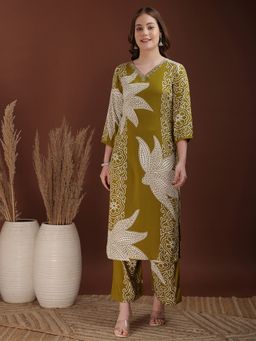 BERRYLICIOUS - Women Olive Rayon Floral Co-Ord Set