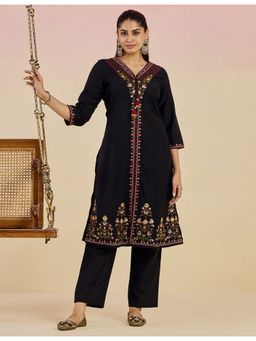 Lakshita - Women Black Rayon Slub Embroidered Kurta with Pant