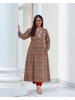 Sivaka India - Women Beige Cotton Floral Kurta with Pant