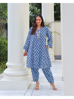 Sivaka India - Women Blue Cotton Printed Kurta with Pant