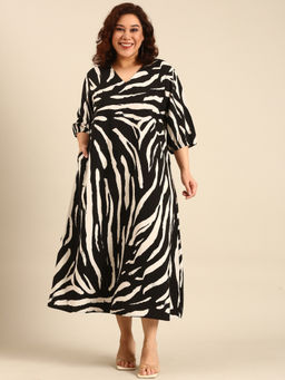 THE PINK MOON - Black Abstract Print Dress