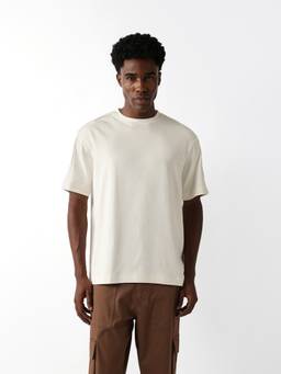 The Bear House - Men's Causal Off White T-Shirt