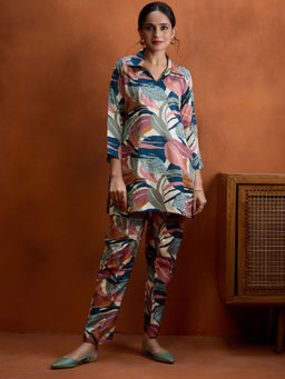 Women Plus - Multi-Color Printed Straight Kurti & Pant