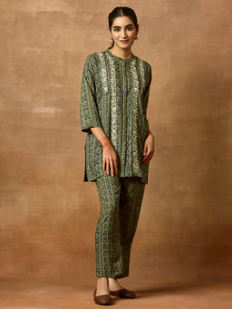 Women Plus - Olive Embroidered Straight Co-ord Set