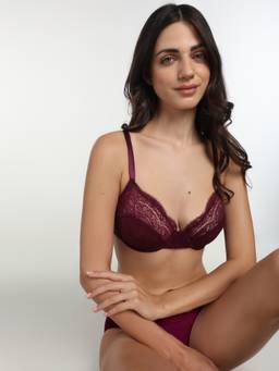 Wacoal - India Essential Lace Non-padded Wired Medium Coverage 3/4th Cup Fashion Bra Purple