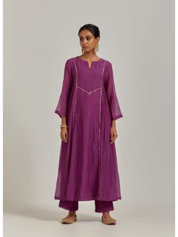 Ikshita Choudhary - Purple Kurta (Set of 2)