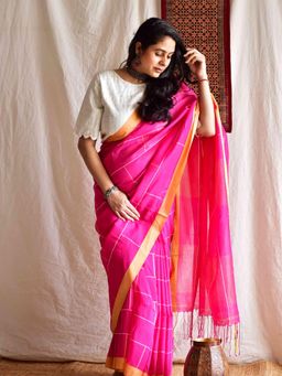 Sundarii - Petals - Handloom Cotton Saree with Unstitched Blouse