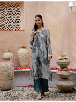 Gahan - Organza Pin Tuck Detailing Abstract Floral Printed Green Kurta & Pant (Set of 2)