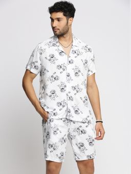 SHOWOFFFF - Men's Short Sleeves Printed Cuban Collar Over Sized White Shirt with Shorts (Set of 2)