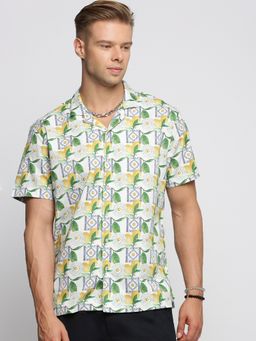 SHOWOFF - Men's Short Sleeves Cuban Collar Graphic Green Regular Fit Shirt