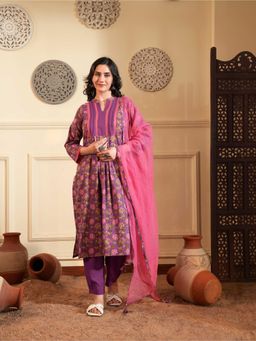 Indisangam - Women's Purple Floral Cotton Kurta with Pant & Dupatta