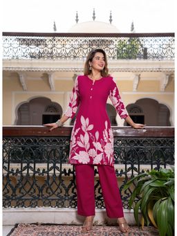 JAIPUR SARAI - Women's Pink Floral Cotton Kurta with Pant