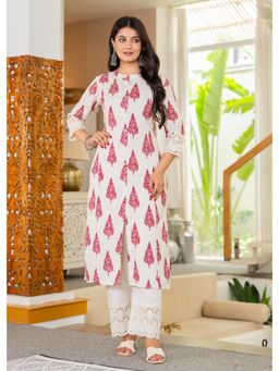 PISTAA - Women's Maroon Printed Cotton Kurta with Pant