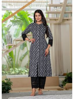 PISTAA - Women's Black Printed Cotton Kurta with Pant
