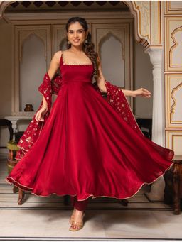 Wedani - Women's Maroon Solid/Plain Georgette Anarkali Kurta with Pant & Dupatta