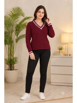 NOBARR - Women's Maroon V-Neck Loose Fit Full Sleeve Sweater