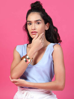 Odette - Gold Textured Elegant Bracelet For Women