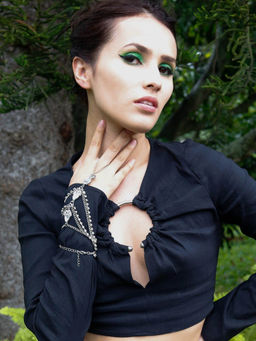 Odette - Women Silver Metal Hathphool