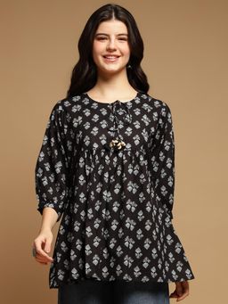 Aravalii - Women Black Printed Top