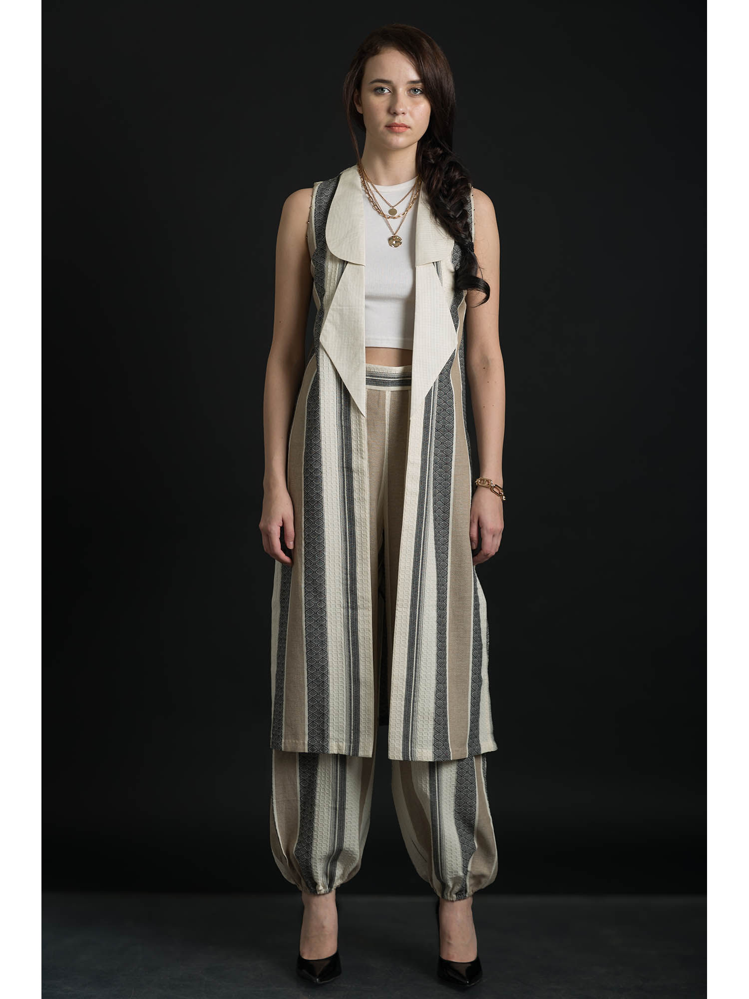 orcr Double Stripes Sleeveless Beige Jacket with Pant (Set of 2)-picture-18