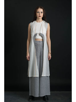 ORCR - Ramin Checks Sleeveless Off White Jacket with Pant (Set of 2)