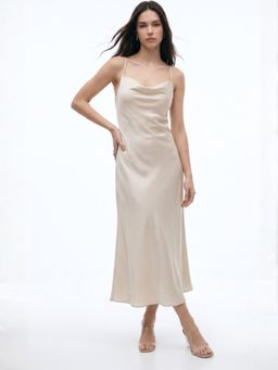 Outzidr - Cream Back Criss-Cross A-Line Dress