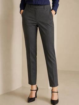 Hancock - Women Dark Grey Solid Slim Fit Formal Trouser