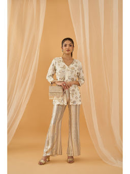 Clothes on my mind - Fall In Love Short Kurta (Set of 2)