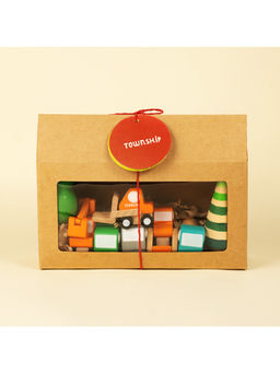 Playbox - Township Pretend & Play
