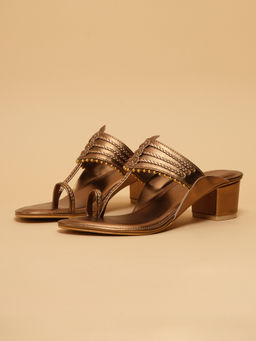 ERIDANI - Vanya Antique Kolhapuri Heels