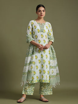 Jaipuri Banno - Green Motif Floral Block Print Kurta with Pant and Dupatta (Set of 3)