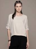 Off White color option, Currently selected