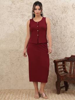JAKANARY - Self Design Top With Skirt Maroon