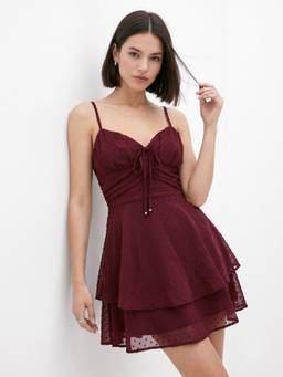 Outzidr - Burgundy Sweetheart Neck Mini Dress With Ruffles