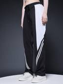 Black color option, Currently selected