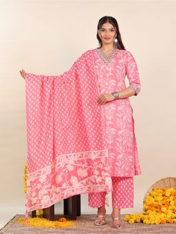 ARAMYA - Mauve Soft Cotton Floral Print Kurta With Pant & Dupatta
